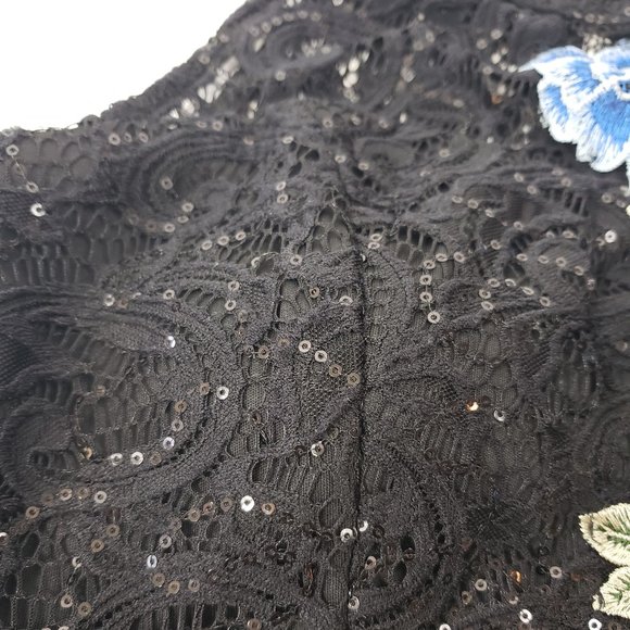 Speechless Black Floral Sequin Halter Top - Picture 9 of 13